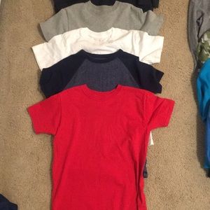 Boys T-shirt’s and sweatshirt.